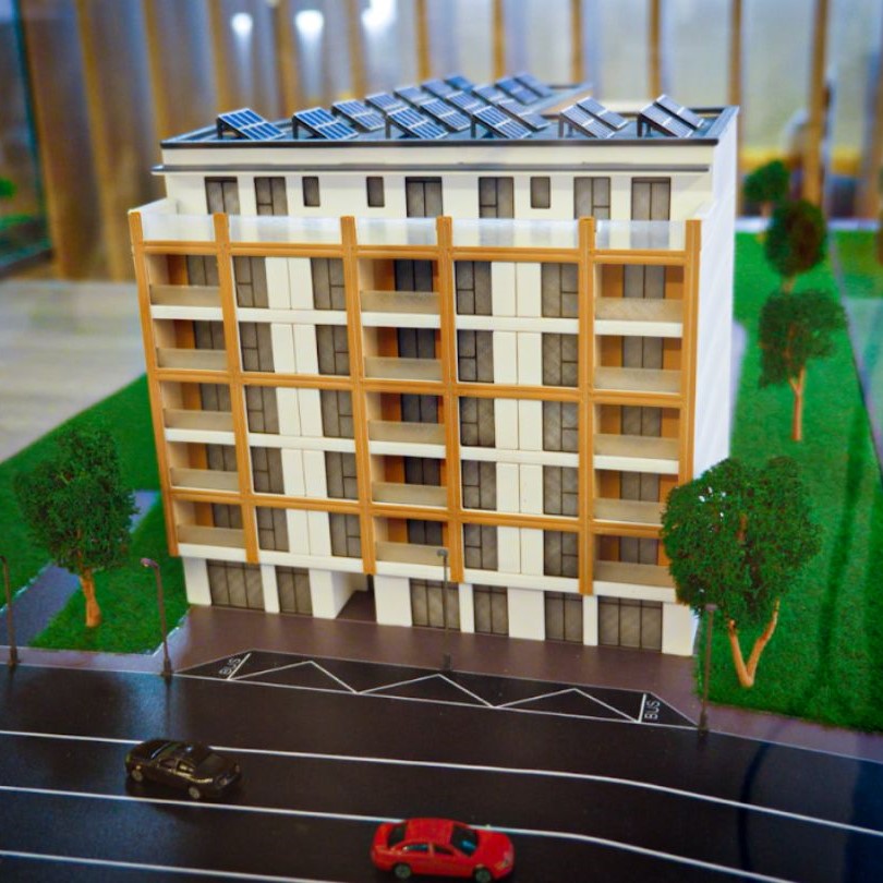 Sustenabilitate în construcții: cum vor arăta cabanele din lemn în viitor